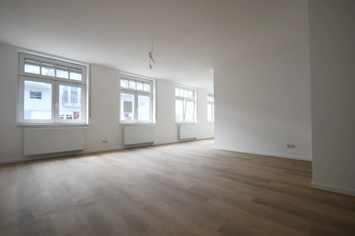 2 Zimmer Wohnung mit 73 m² in Dessau-Roßlau – Bild 1