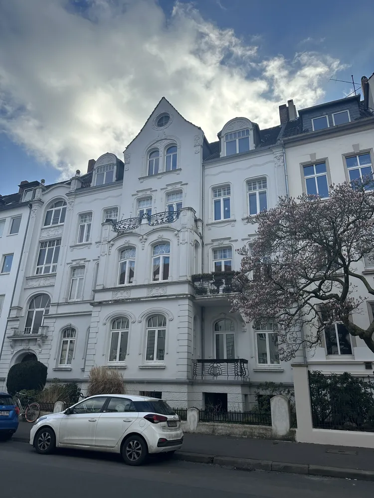 4 Zimmer Wohnung mit 92 m² in Hannover – Bild 1