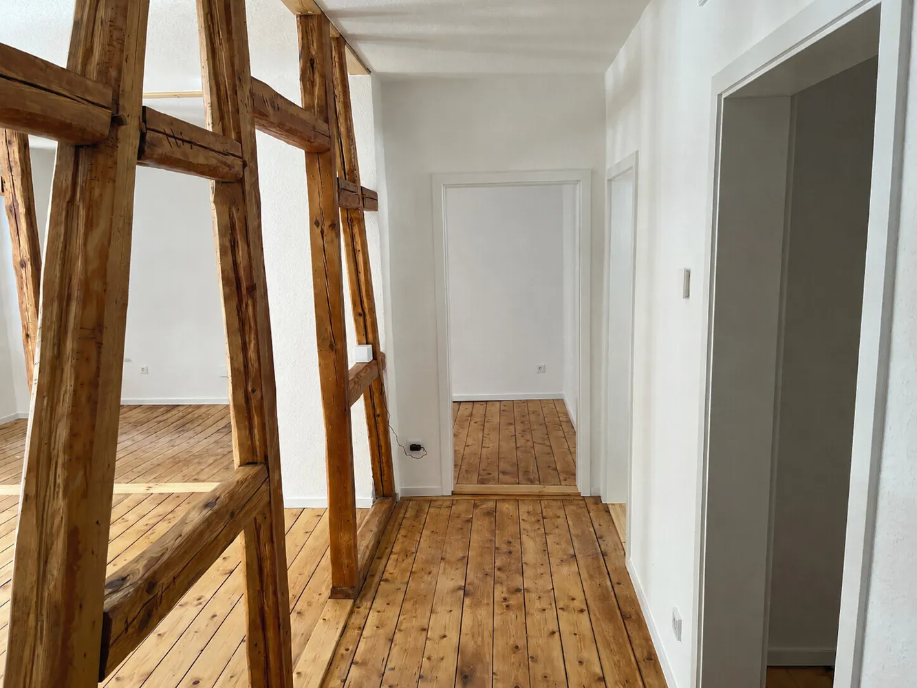 3 Zimmer Wohnung mit 74 m² in Jena – Bild 2