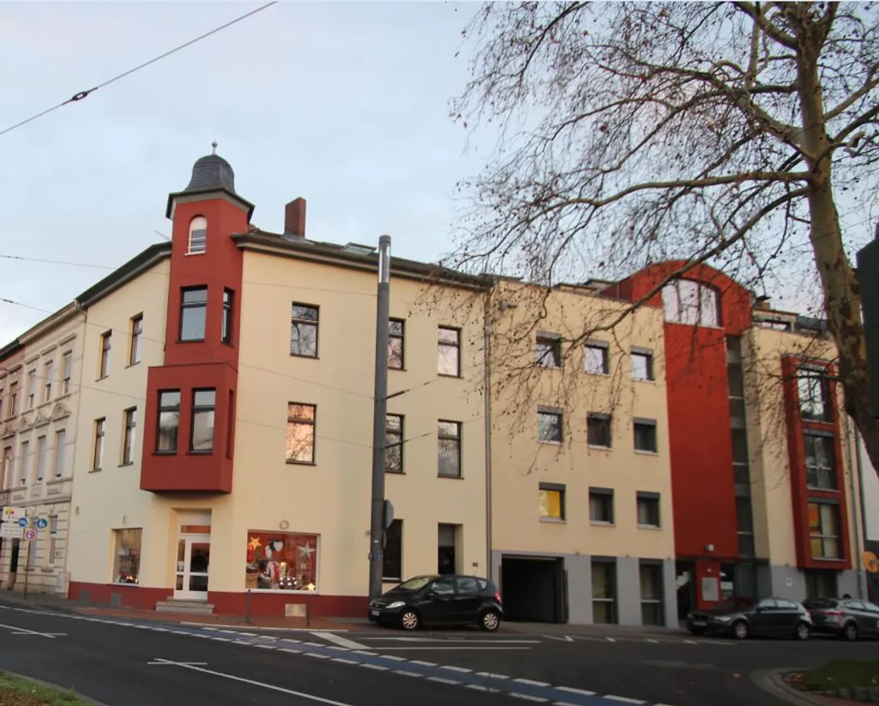 4 Zimmer Wohnung mit 112 m² in Bonn – Bild 1