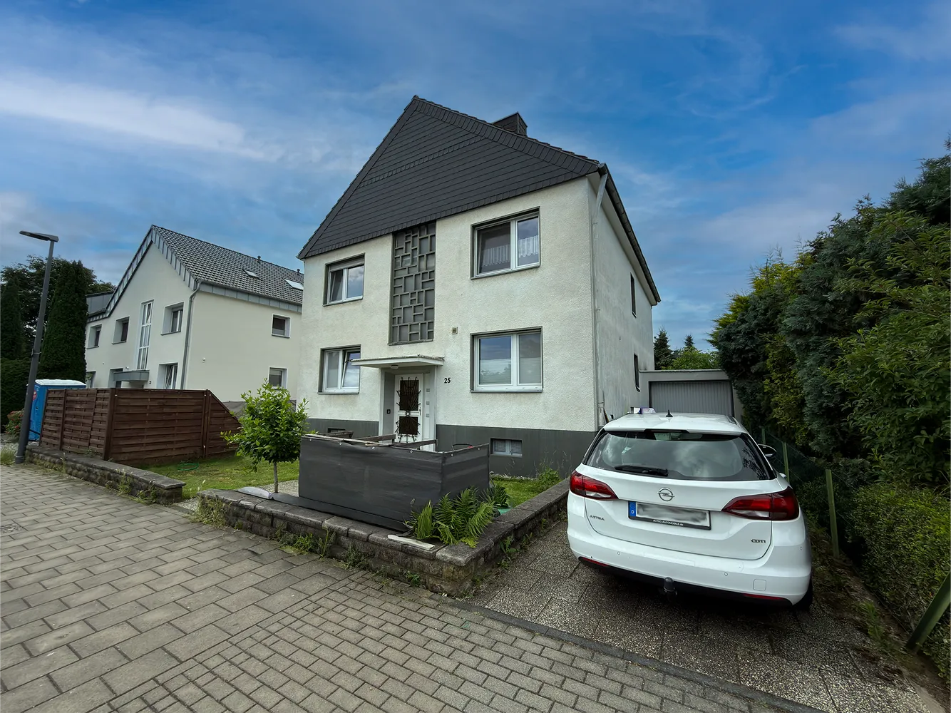 3 Zimmer Wohnung mit 78 m² in Leverkusen – Bild 1