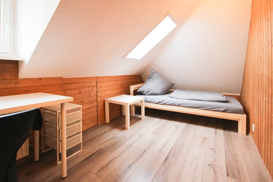 WG-Zimmer mit 11 m² in Stuttgart – Bild 1