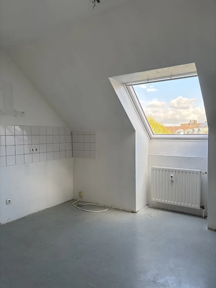 2 Zimmer Wohnung mit 65 m² in Köln – Bild 2