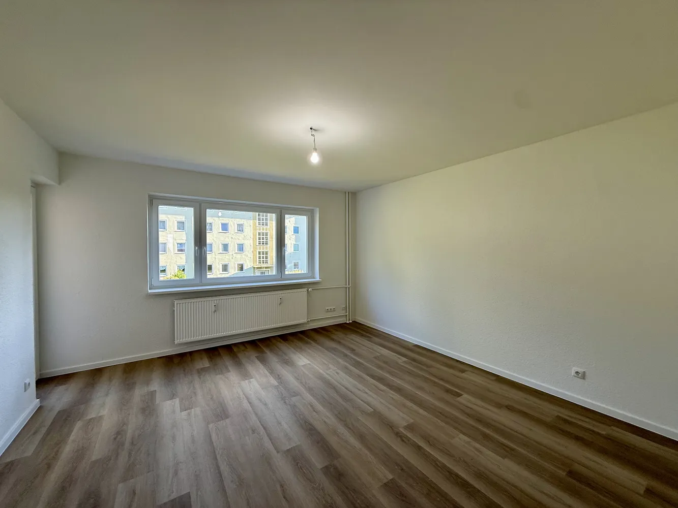 3 Zimmer Wohnung mit 64 m² in Lübeck – Bild 1