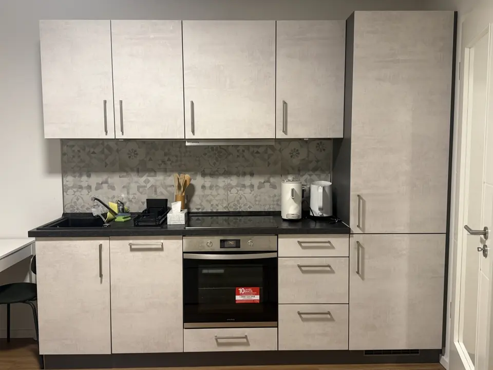 2 Zimmer Wohnung mit 32 m² in Schwerin – Bild 1