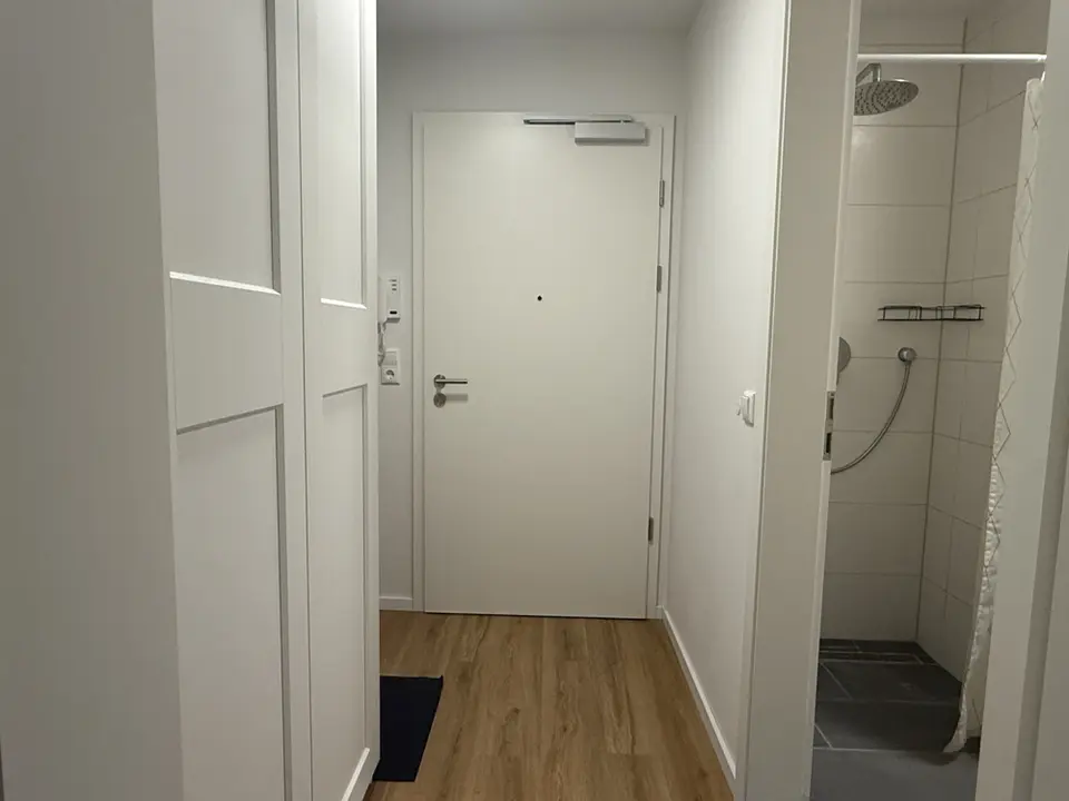 2 Zimmer Wohnung mit 32 m² in Schwerin – Bild 4