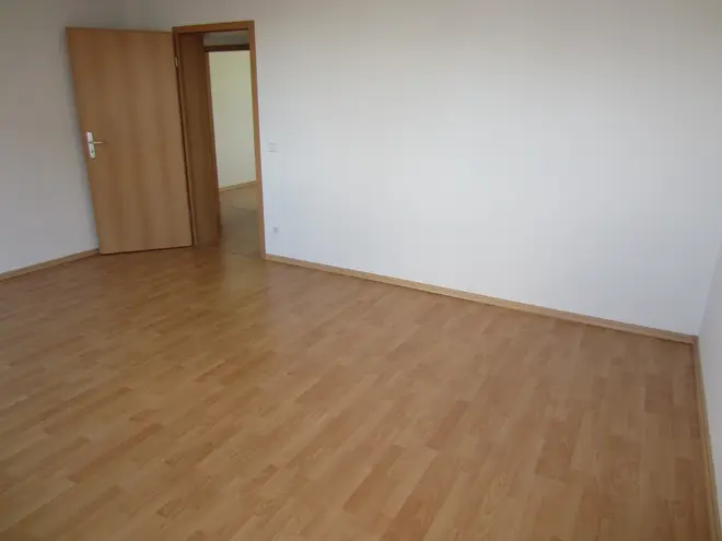 2 Zimmer Wohnung mit 49 m² in Chemnitz – Bild 2