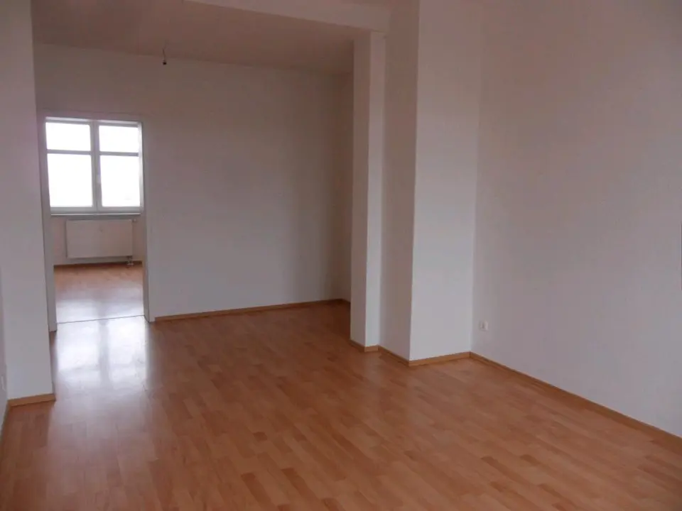 3 Zimmer Wohnung mit 76 m² in Plauen – Bild 2