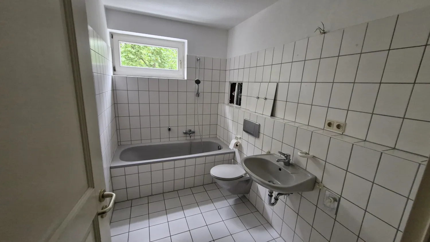 2 Zimmer Wohnung mit 83 m² in Magdeburg – Bild 12