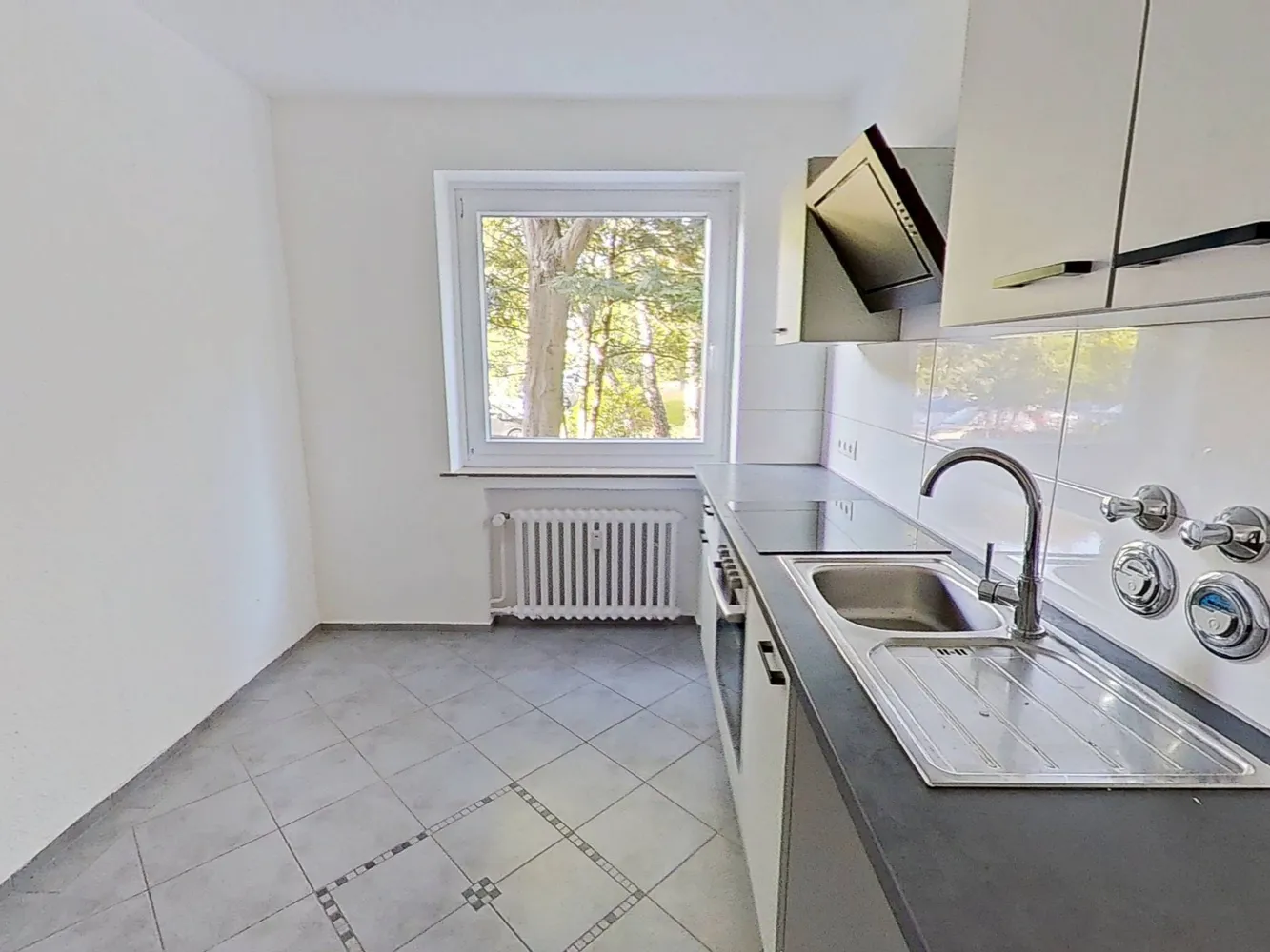 2 Zimmer Wohnung mit 52 m² in Lübeck – Bild 5