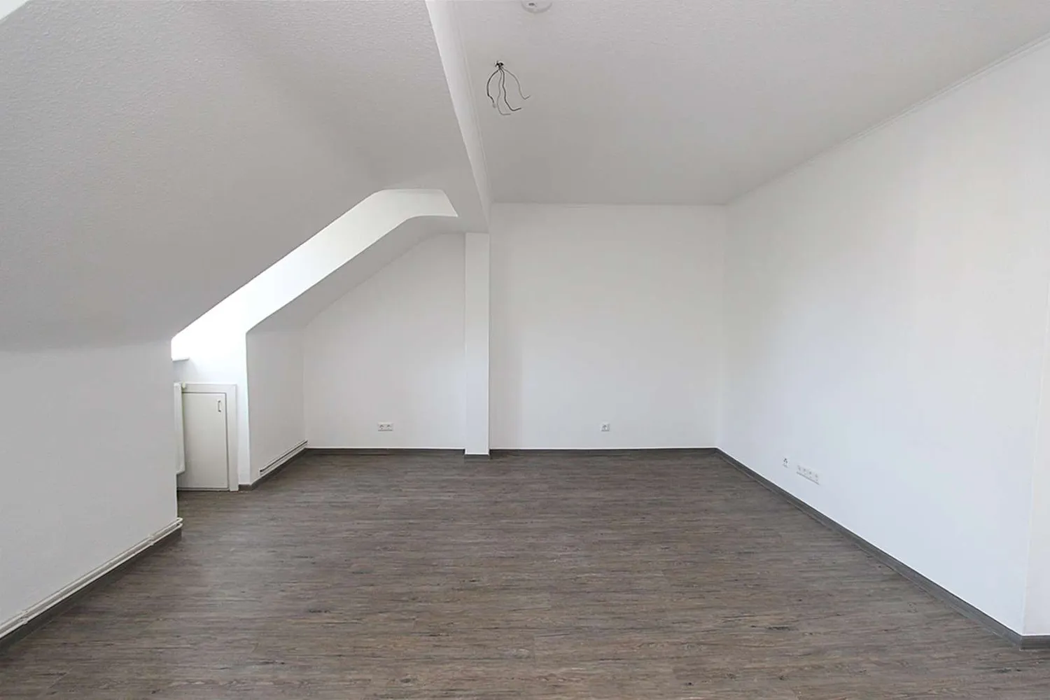 3 Zimmer Wohnung mit 82 m² in Kassel – Bild 2