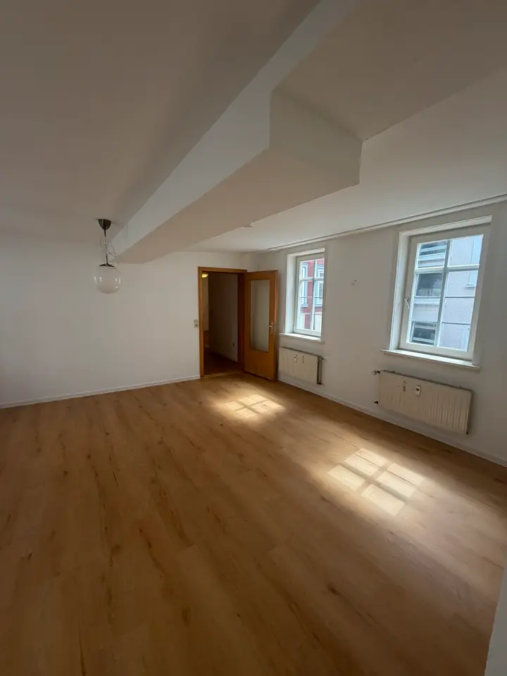 5 Zimmer Wohnung mit 110 m² in Marburg – Bild 3