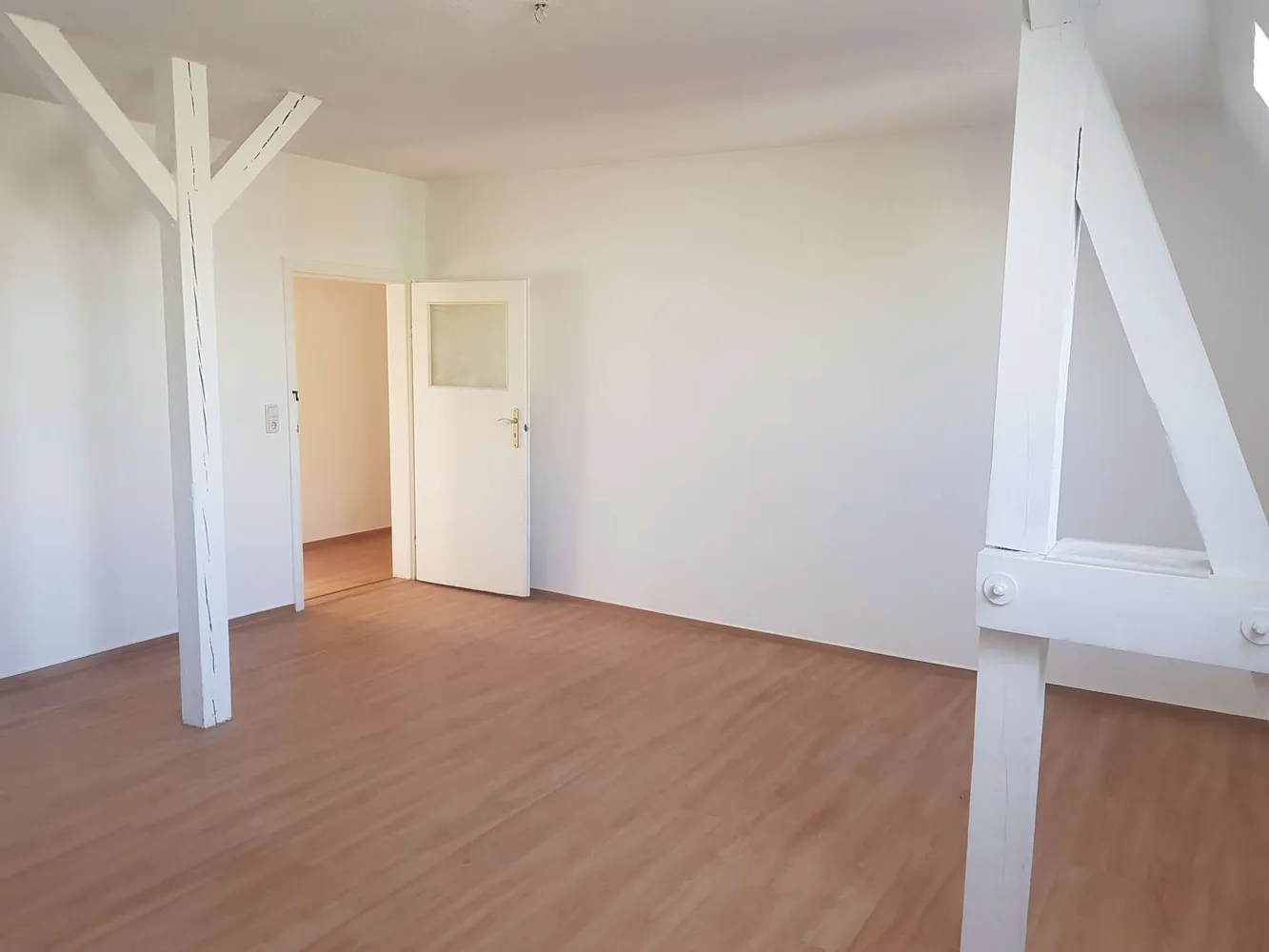 2 Zimmer Wohnung mit 64 m² in Stralsund – Bild 3