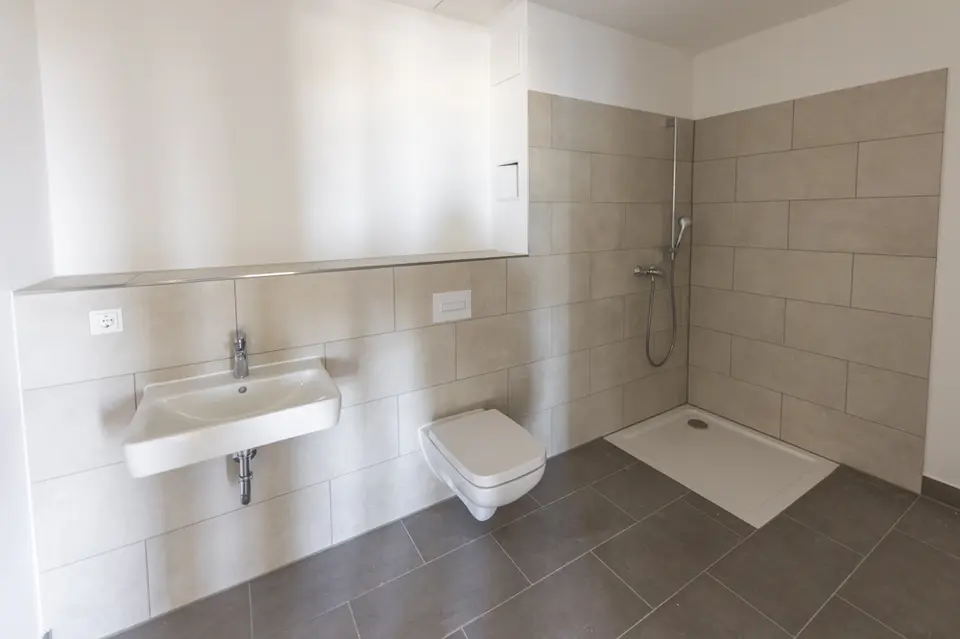 5 Zimmer Wohnung mit 130 m² in Cottbus – Bild 10