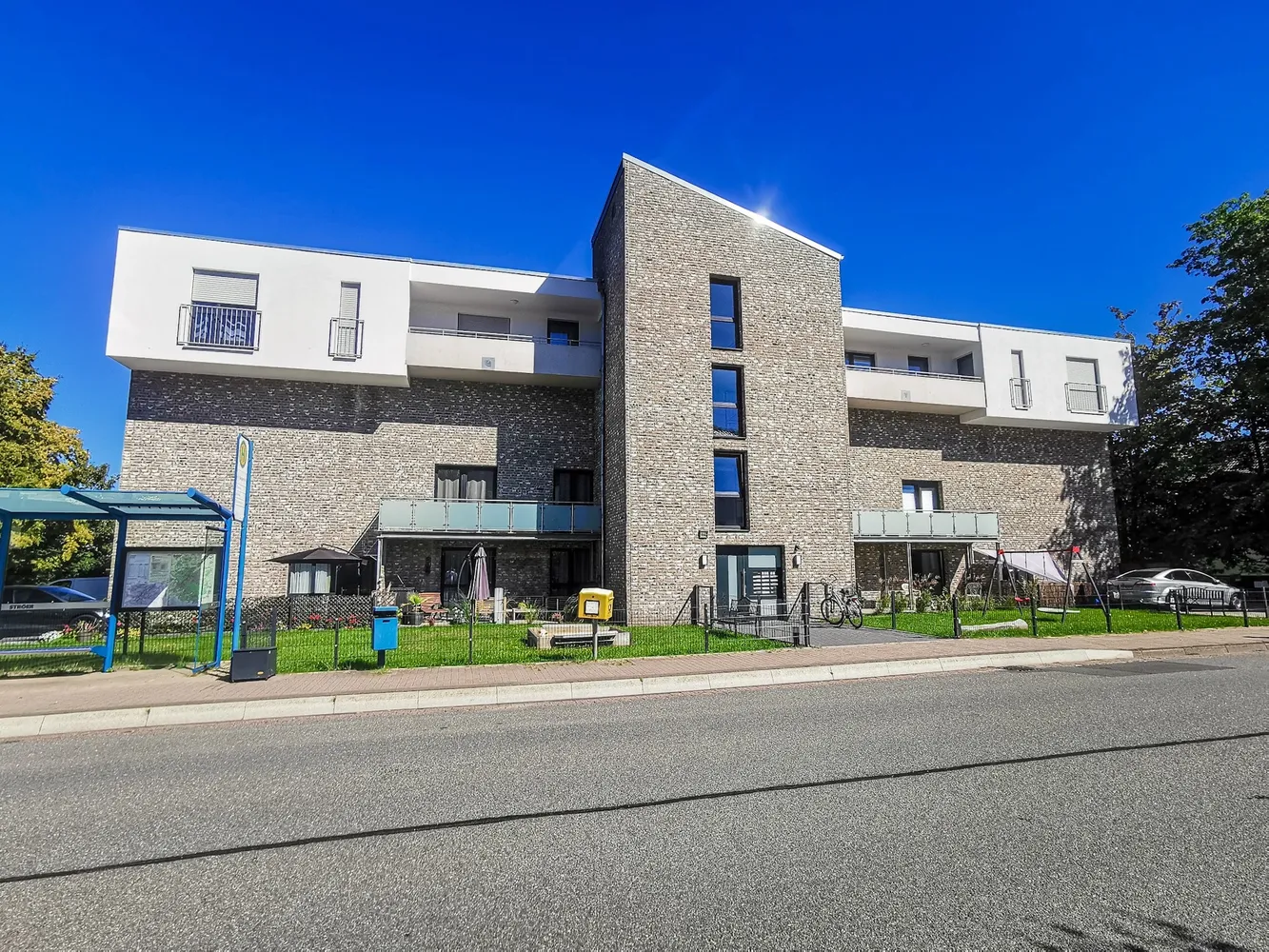 2 Zimmer Wohnung mit 74 m² in Bielefeld – Bild 1