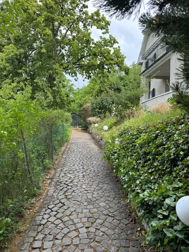 11 Zimmer Haus mit 260 m² in Regensburg – Bild 10