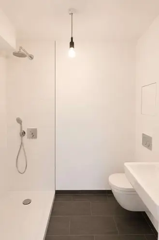 6 Zimmer Haus mit 247 m² in Frankfurt am Main – Bild 12
