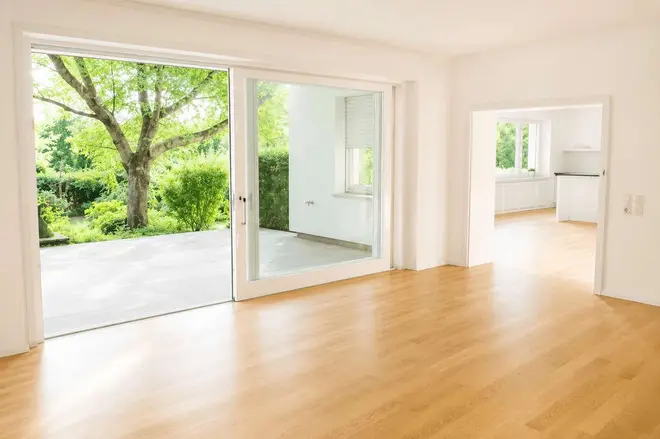 6 Zimmer Haus mit 247 m² in Frankfurt am Main – Bild 2
