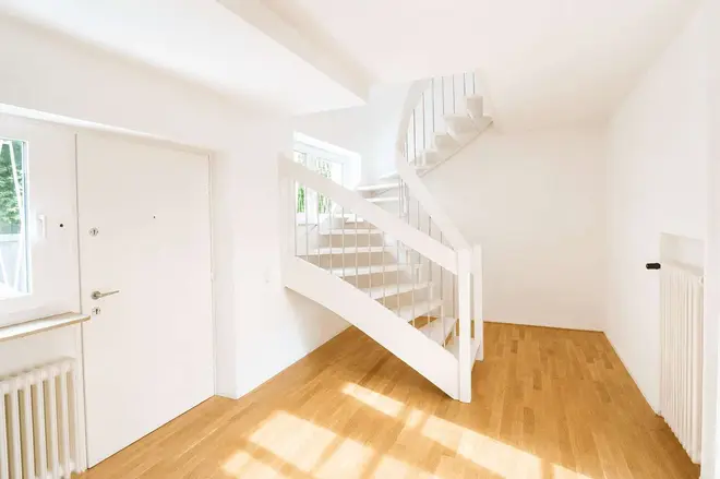 6 Zimmer Haus mit 247 m² in Frankfurt am Main – Bild 7