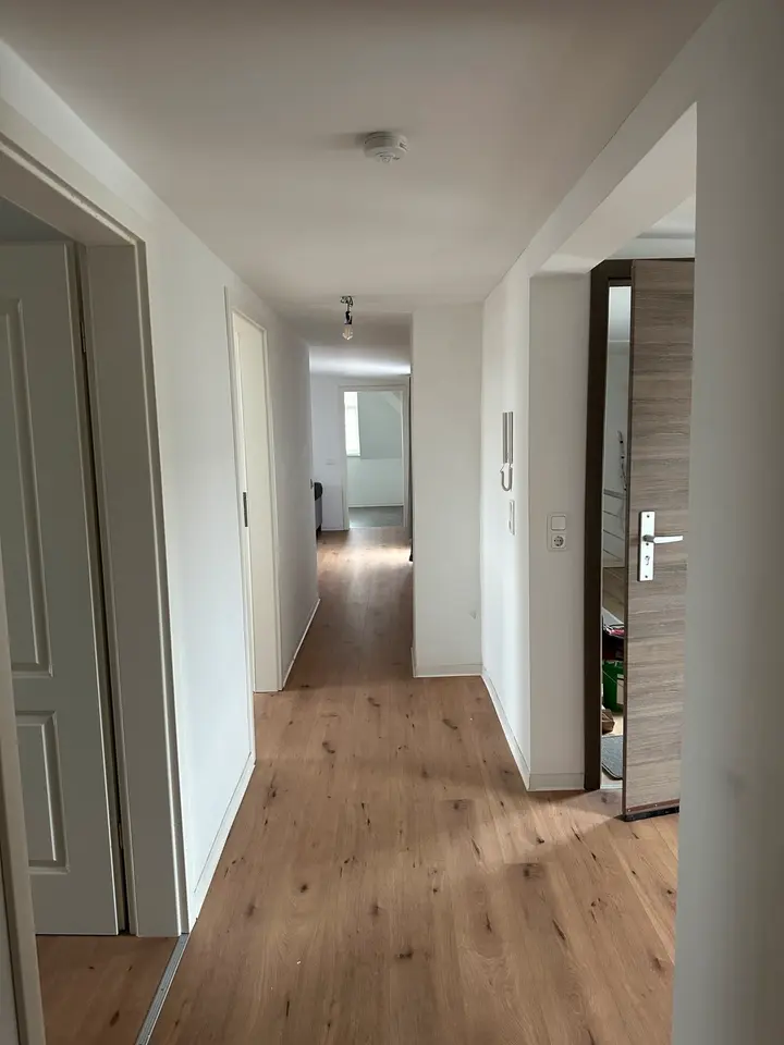 4 Zimmer Wohnung mit 130 m² in Gera – Bild 5