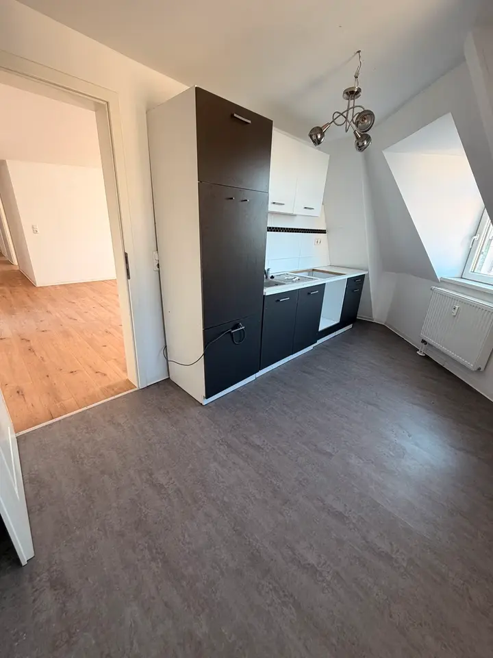 4 Zimmer Wohnung mit 130 m² in Gera – Bild 8