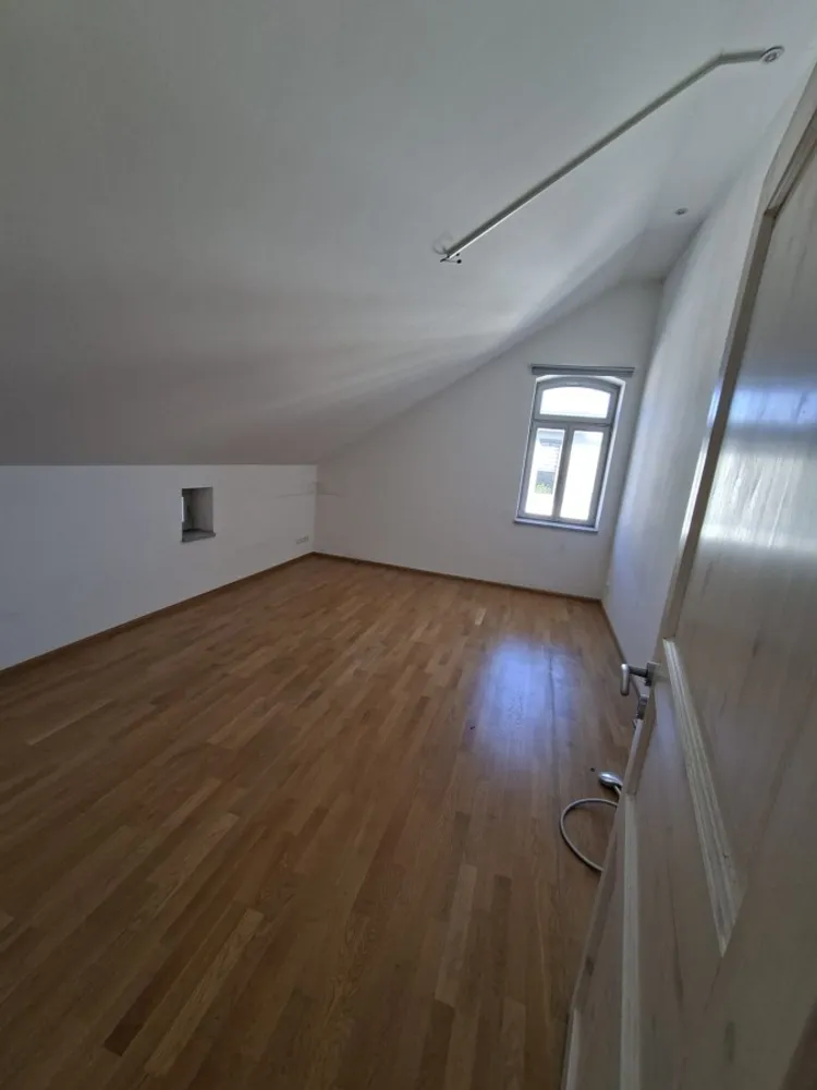 4 Zimmer Wohnung mit 115 m² in Dresden – Bild 6