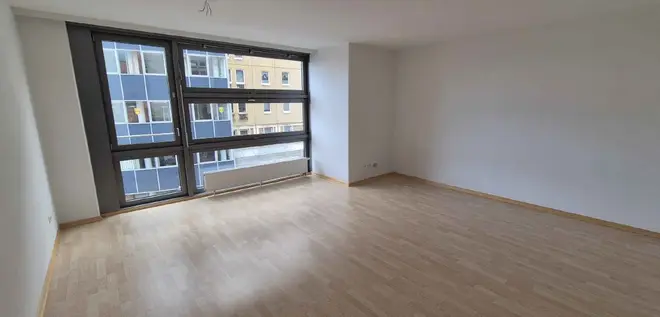 2 Zimmer Wohnung mit 71 m² in Dresden – Bild 2