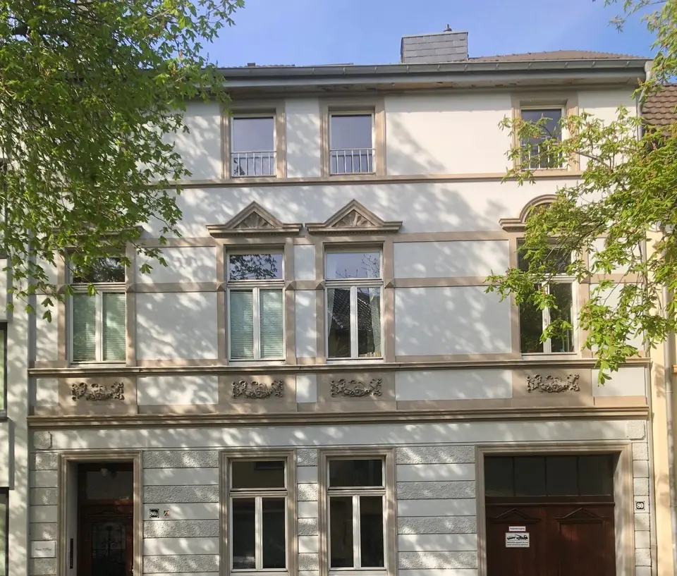7 Zimmer Haus mit 215 m² in Bonn – Bild 1