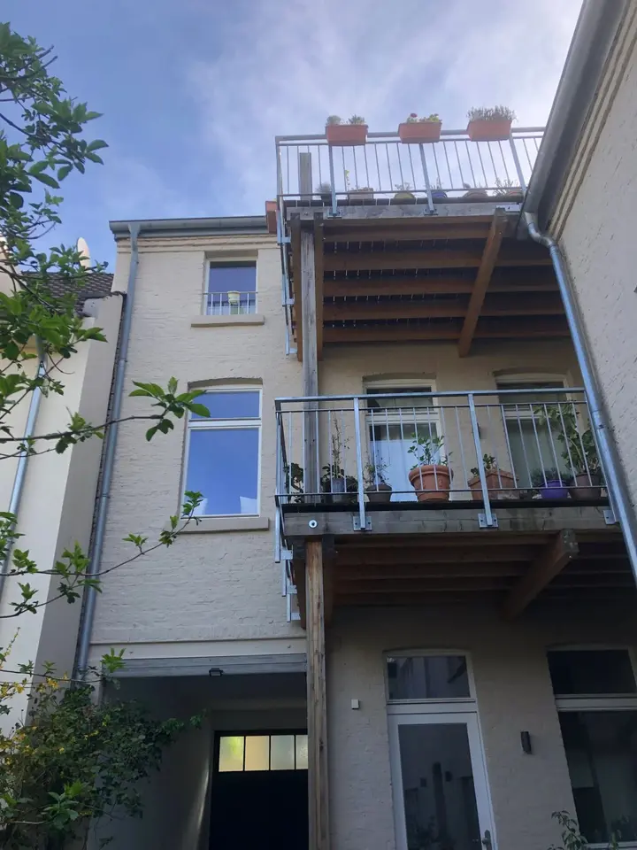 7 Zimmer Haus mit 215 m² in Bonn – Bild 2