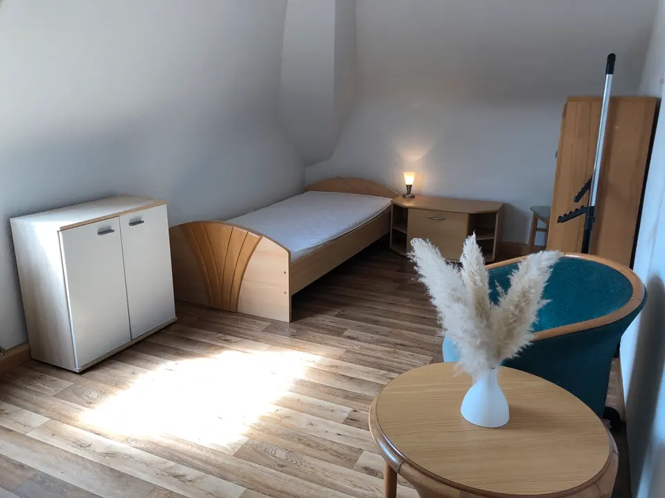 WG-Zimmer mit 12 m² in Rastatt – Bild 2