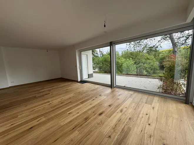 5 Zimmer Haus mit 256 m² in Würzburg – Bild 1