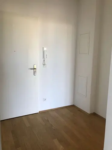 3 Zimmer Wohnung mit 101 m² in Frankfurt am Main – Bild 3