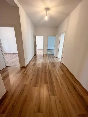 3 Zimmer Wohnung mit 98 m² in Erfurt – Bild 4