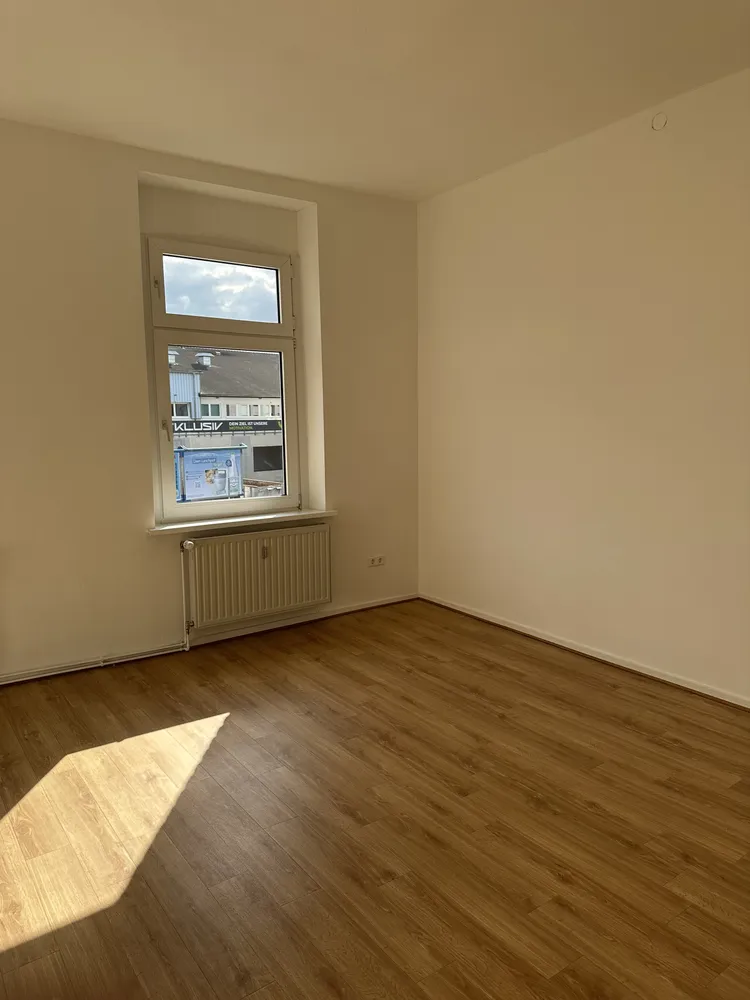 3 Zimmer Wohnung mit 74 m² in Leverkusen – Bild 4