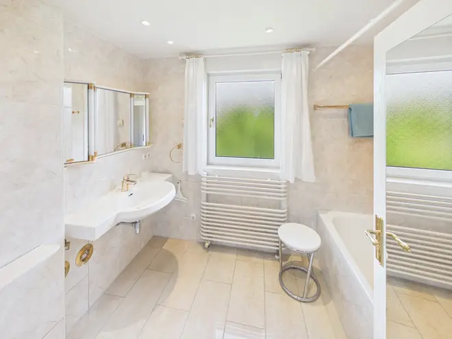 5 Zimmer Wohnung mit 158 m² in Wiesbaden – Bild 5