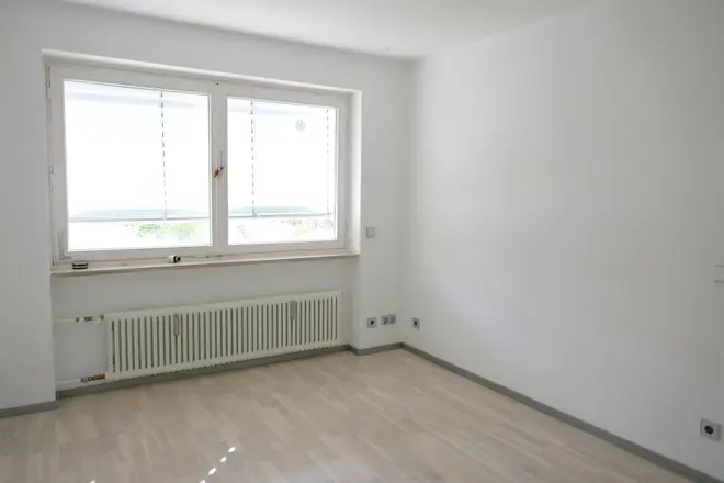 3 Zimmer Wohnung mit 102 m² in Wiesbaden – Bild 7
