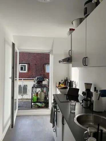 4 Zimmer Wohnung mit 100 m² in Stuttgart – Bild 1