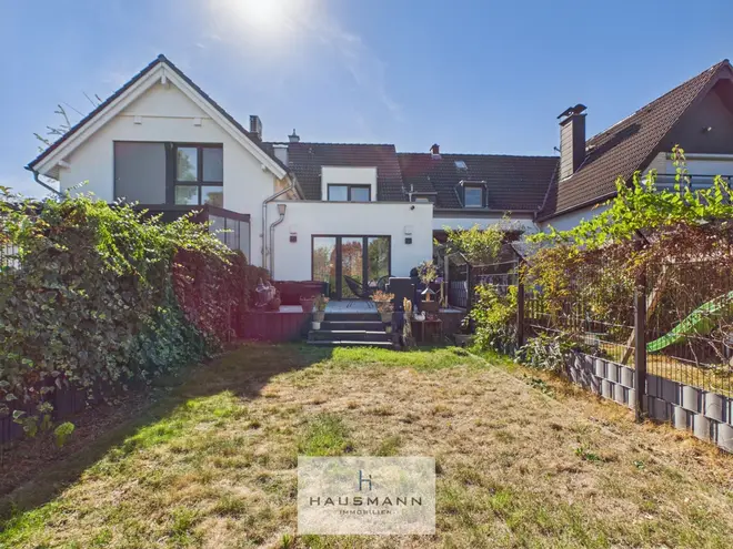 2 Zimmer Haus mit 85 m² in Düsseldorf – Bild 3
