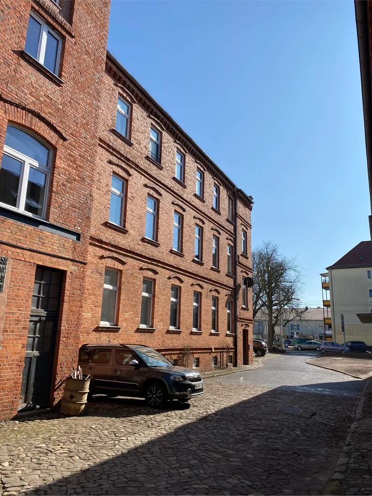 3 Zimmer Wohnung mit 105 m² in Magdeburg – Bild 12