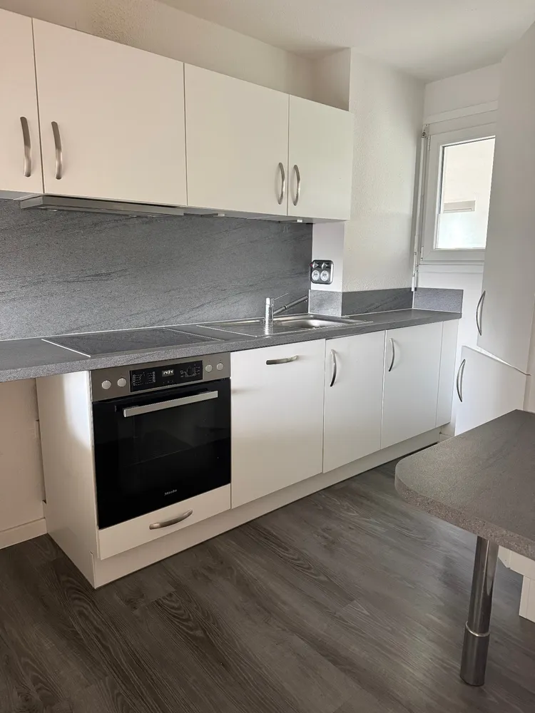 3 Zimmer Wohnung mit 79 m² in Stuttgart – Bild 2