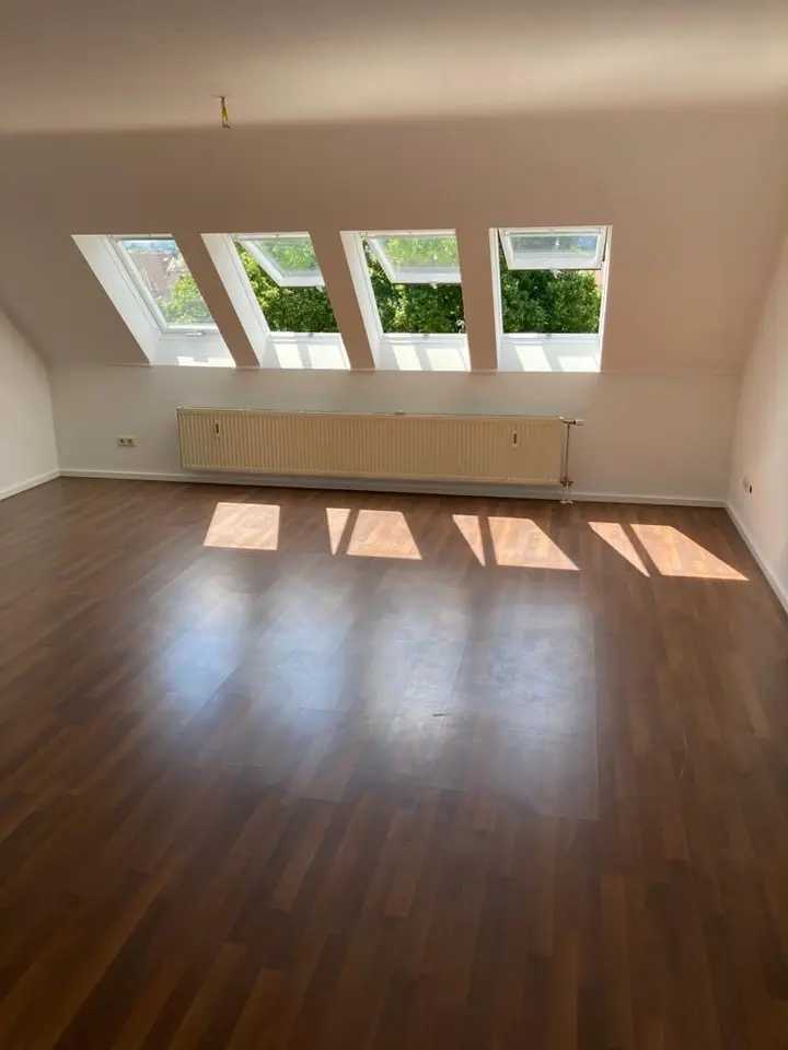 3 Zimmer Wohnung mit 81 m² in Reutlingen – Bild 2