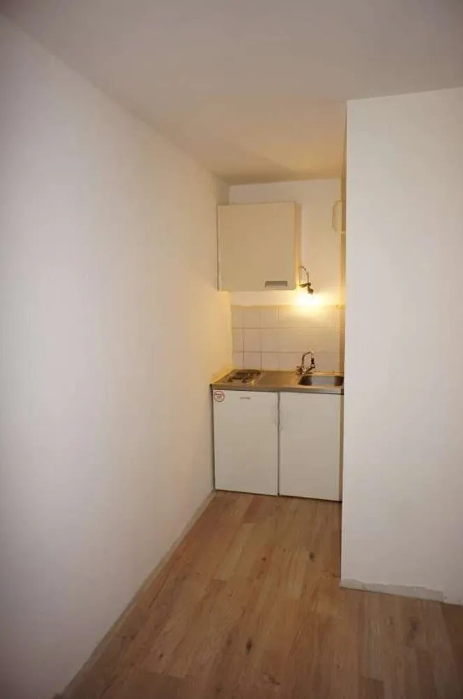 1 Zimmer Wohnung mit 25 m² in Düsseldorf – Bild 2