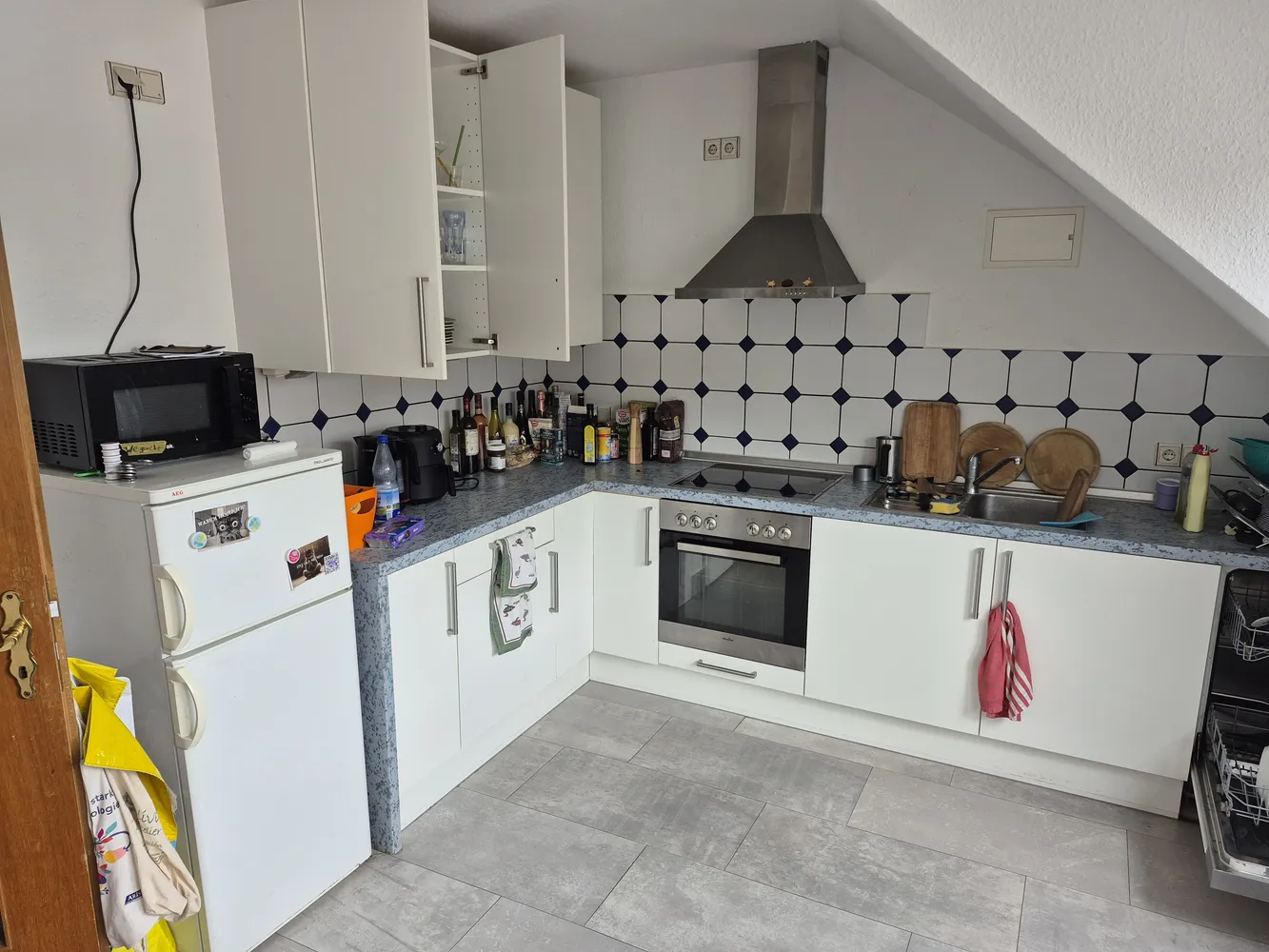 2 Zimmer Wohnung mit 65 m² in Düsseldorf – Bild 1