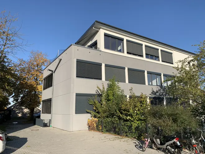 6 Zimmer Wohnung mit 233 m² in Augsburg – Bild 4