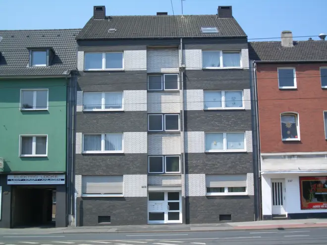 4 Zimmer Wohnung mit 76 m² in Duisburg – Bild 1