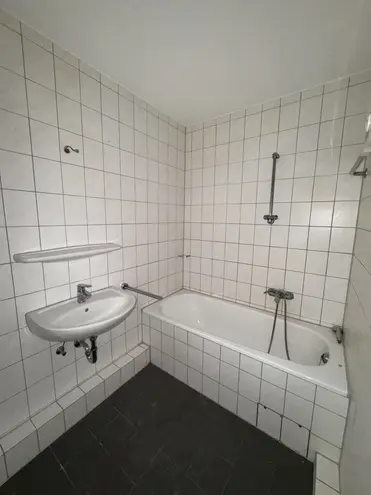 4 Zimmer Wohnung mit 76 m² in Duisburg – Bild 9