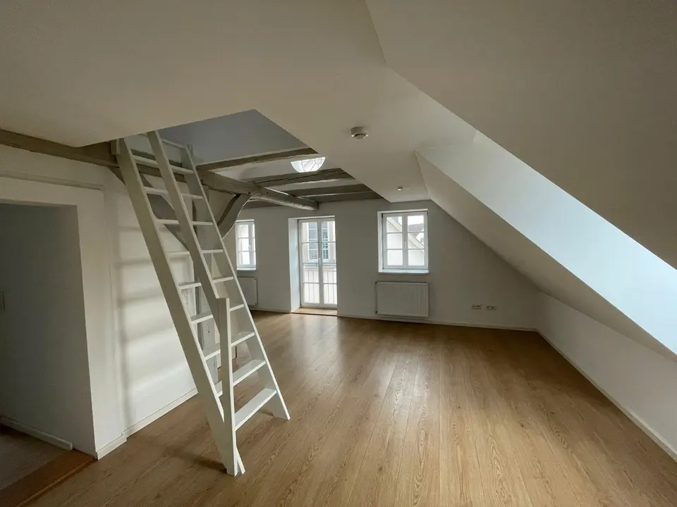 2 Zimmer Wohnung mit 44 m² in Detmold – Bild 1
