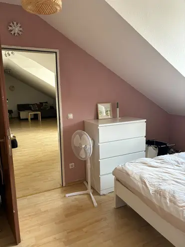 2 Zimmer Wohnung mit 42 m² in Regensburg – Bild 2