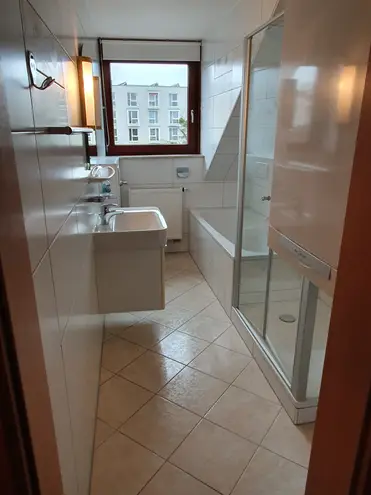 4 Zimmer Wohnung mit 107 m² in Kassel – Bild 5