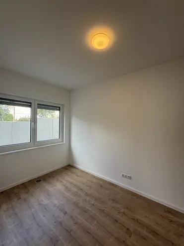 4 Zimmer Haus mit 150 m² in Wiesbaden – Bild 12